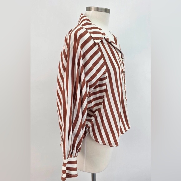 Anthropologie Pilcro The Bailey Boyfriend Batwing Brown Buttondown Blouse. XS. - Picture 6 of 7